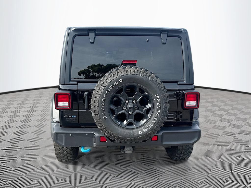 Used 2023 Jeep Wrangler Unlimited w/ Cold Weather Group AWD/4WD image 7