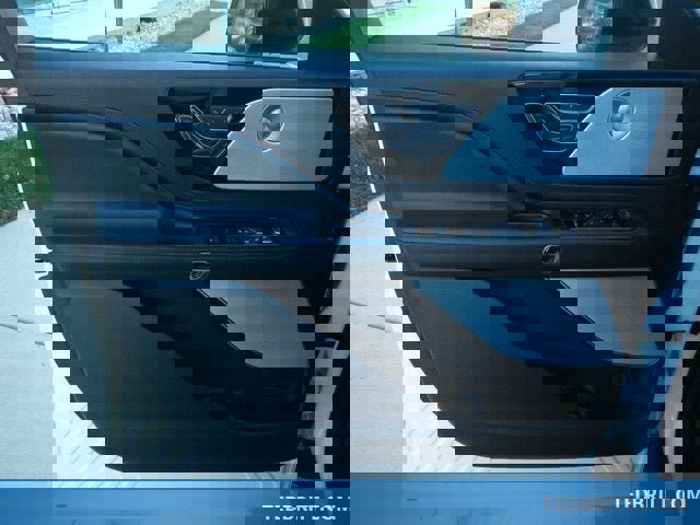 Used 2025 Lincoln Aviator Black Label w/ Jet Appearance Package image 25