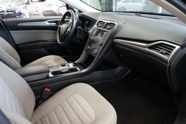 Used 2019 Ford Fusion S image 35