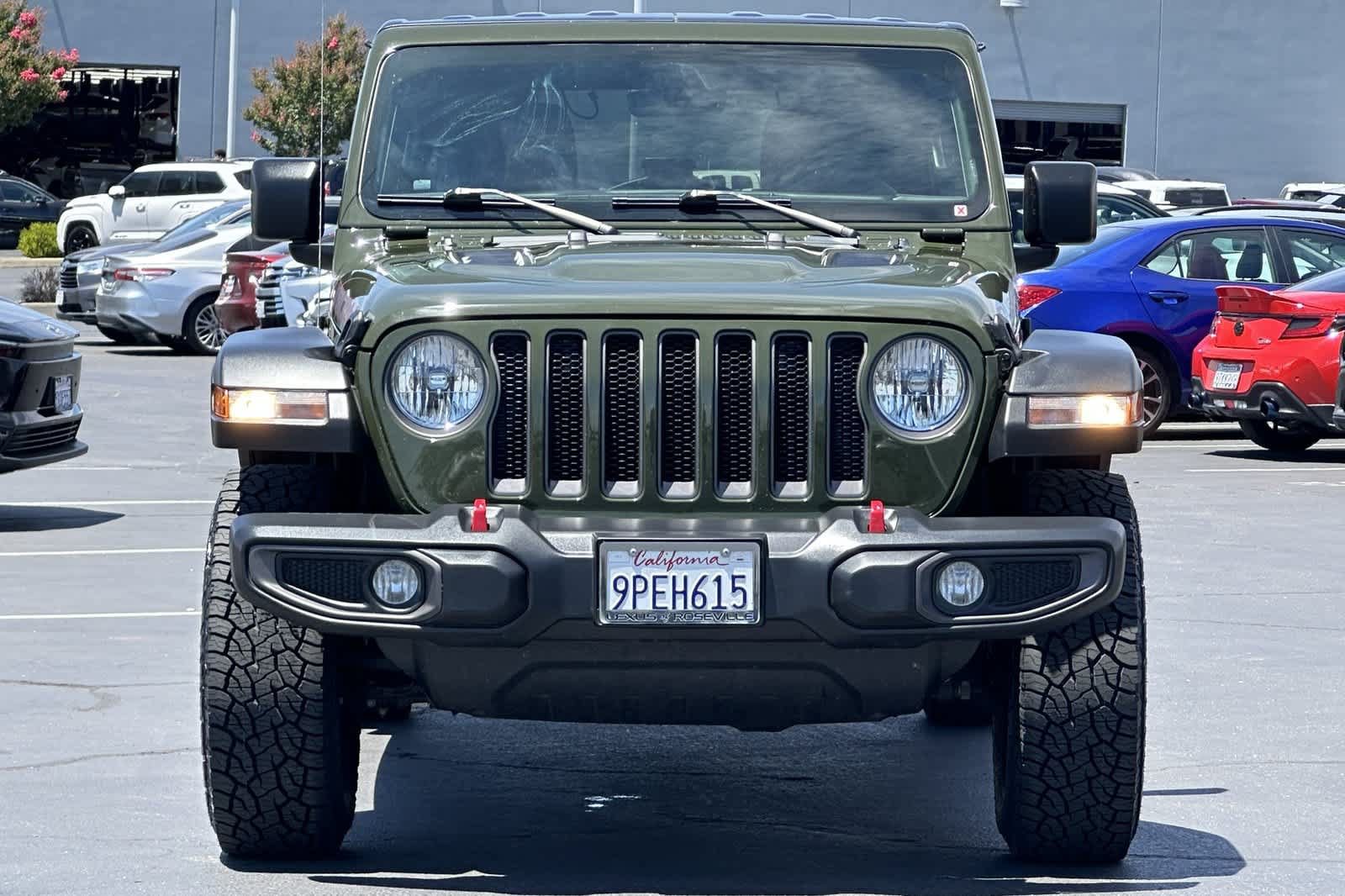 Used 2023 Jeep Wrangler Unlimited Rubicon AWD/4WD image 10