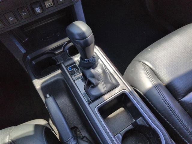 Used 2022 Toyota Tacoma TRD Off-Road w/ TRD Premium Off Road Package RWD image 12