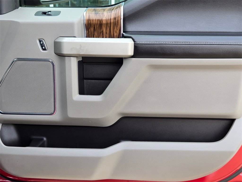 Used 2018 Ford F150 Lariat image 26