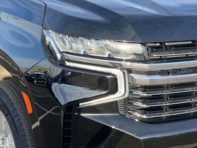 Used 2024 Chevrolet Suburban LT image 10