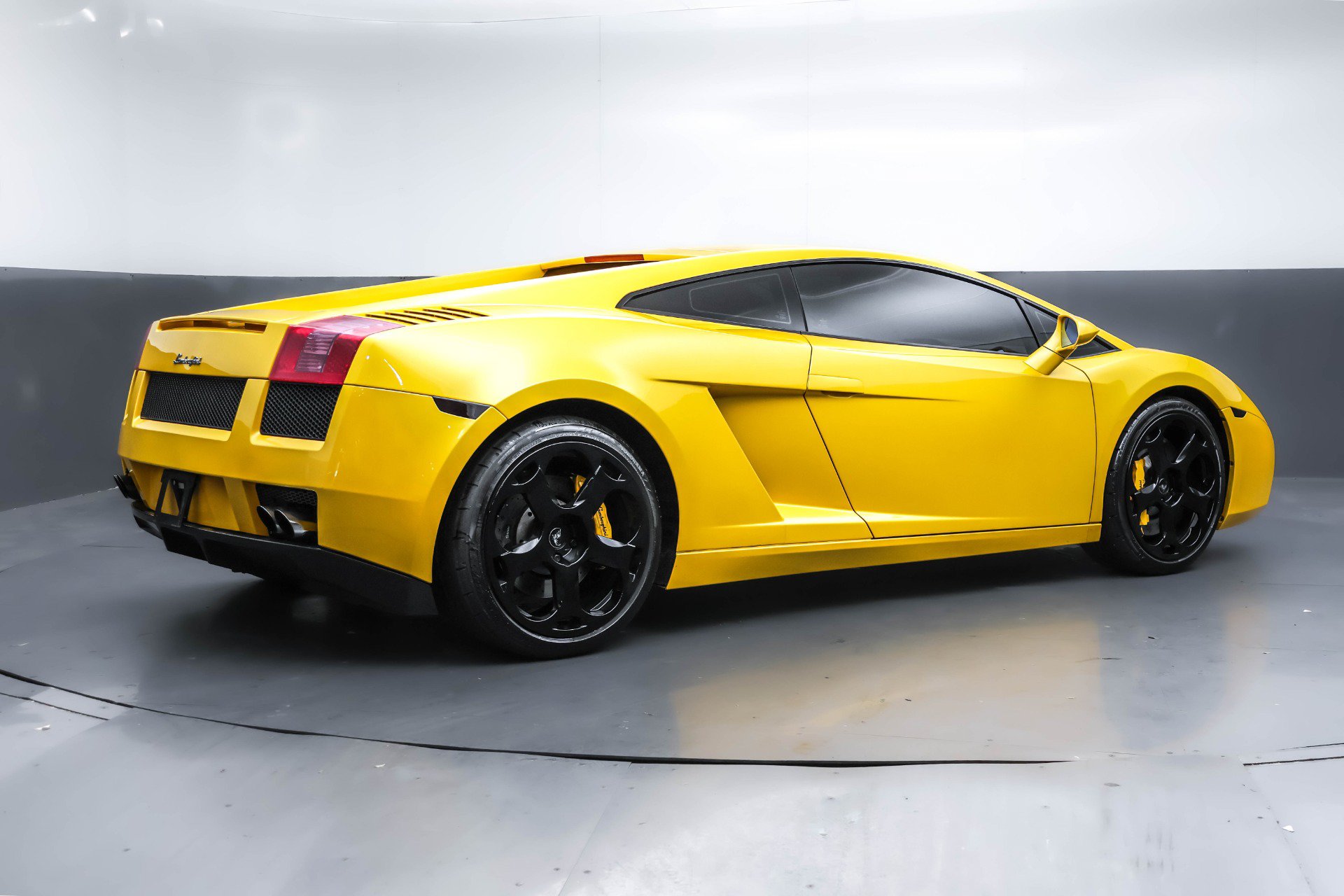 Used 2004 Lamborghini Gallardo AWD/4WD image 19