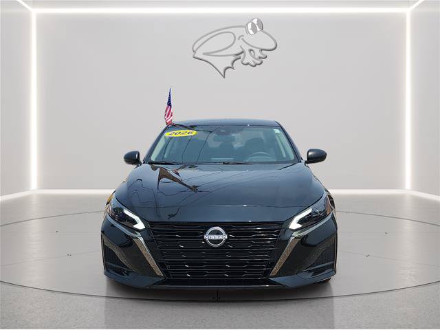 Used 2026 Nissan Altima 2.5 SV AWD/4WD image 2