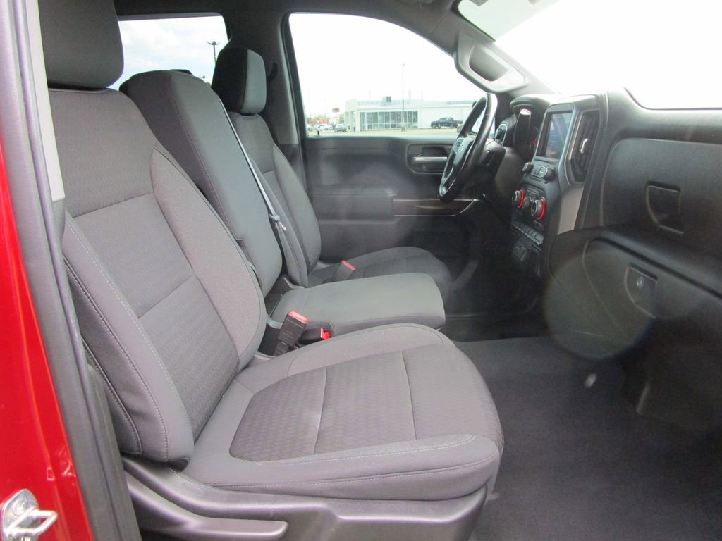 Used 2021 Chevrolet Silverado 1500 LT image 22