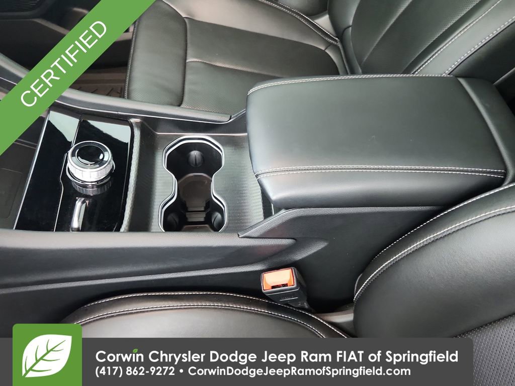 Used 2024 Jeep Grand Cherokee Limited w/ Luxury Tech Group II AWD/4WD image 28