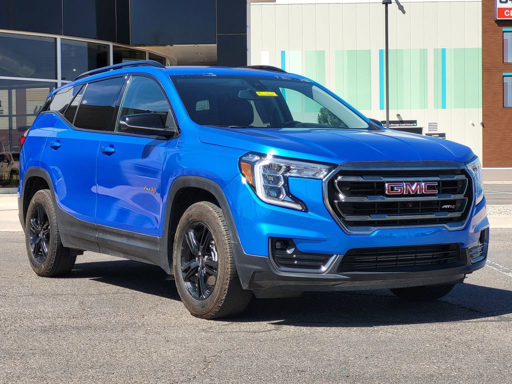 Used 2024 GMC Terrain AT4 w/ Tech Package AWD/4WD image 2