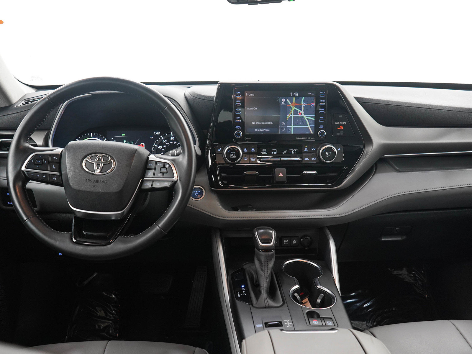 Used 2020 Toyota Highlander XLE AWD/4WD image 17