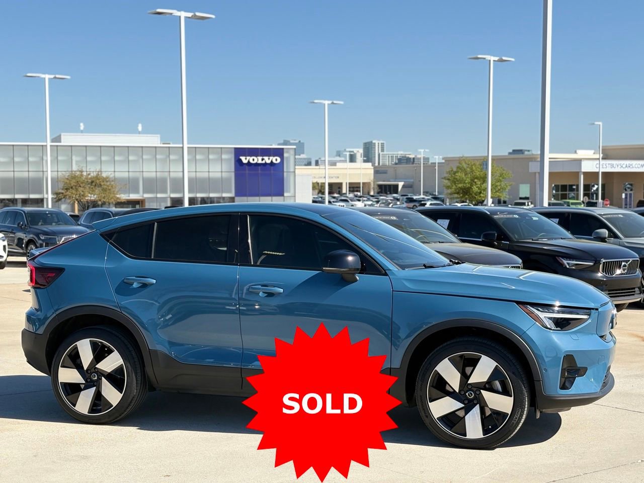 Certified 2023 Volvo C40 P8 Recharge Plus w/ Climate Package AWD/4WD image 6