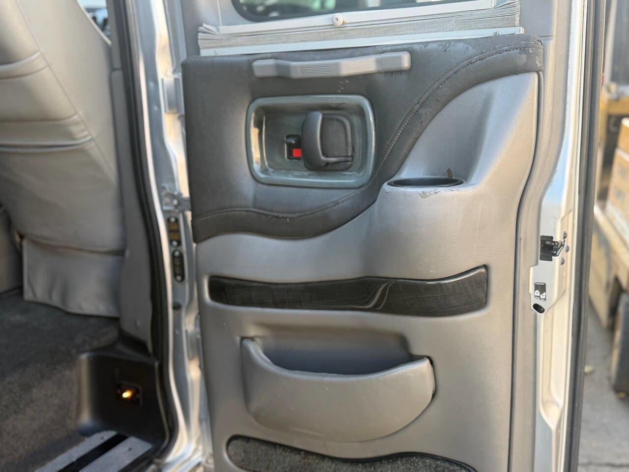 Used 2013 GMC Savana 1500 image 51