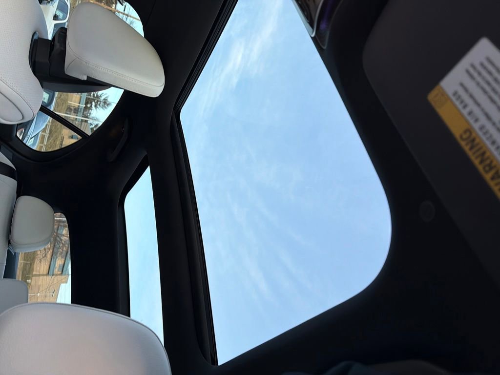 Certified 2023 Mercedes-Benz C 300 4MATIC Sedan image 24