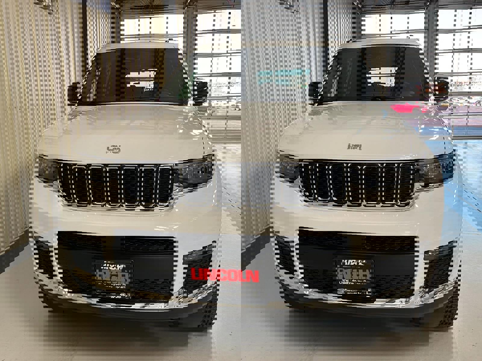 New 2025 Jeep Grand Cherokee L Limited image 7