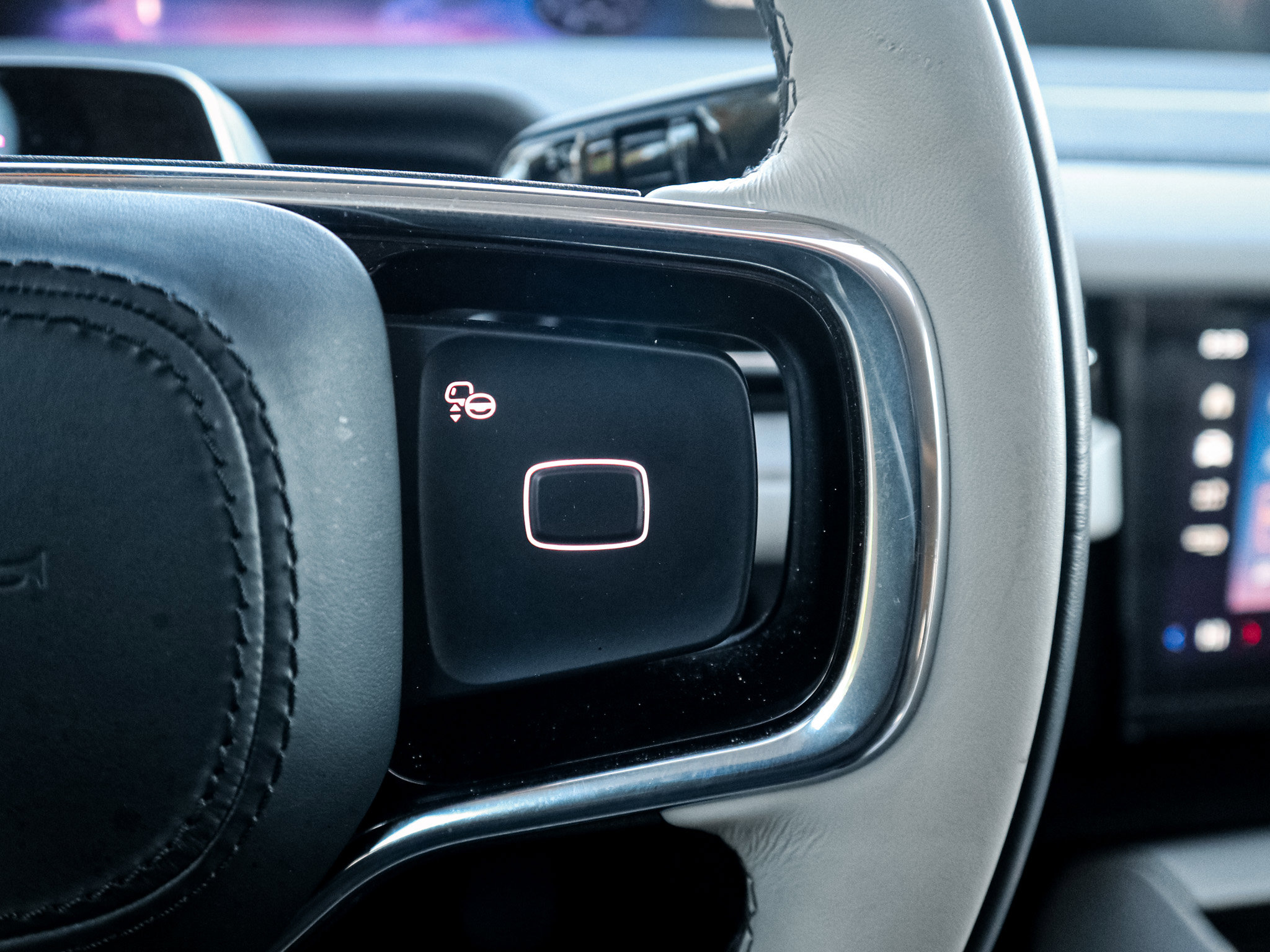 Used 2025 Lincoln Navigator Reserve image 20