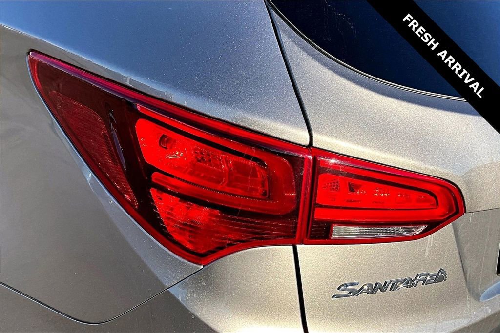 Used 2018 Hyundai Santa Fe Sport w/ 2.4L Value Package 02 image 22