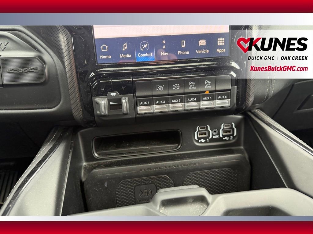 Used 2024 RAM 2500 Limited image 18