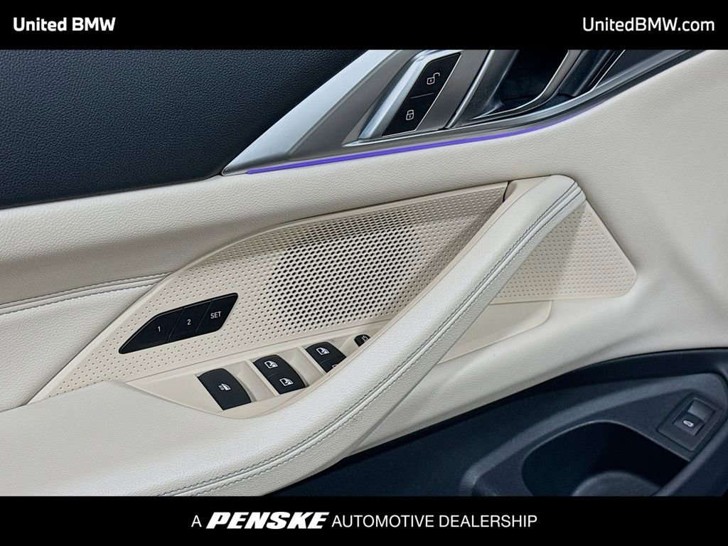 Certified 2023 BMW 430i xDrive Convertible w/ Premium Package image 3