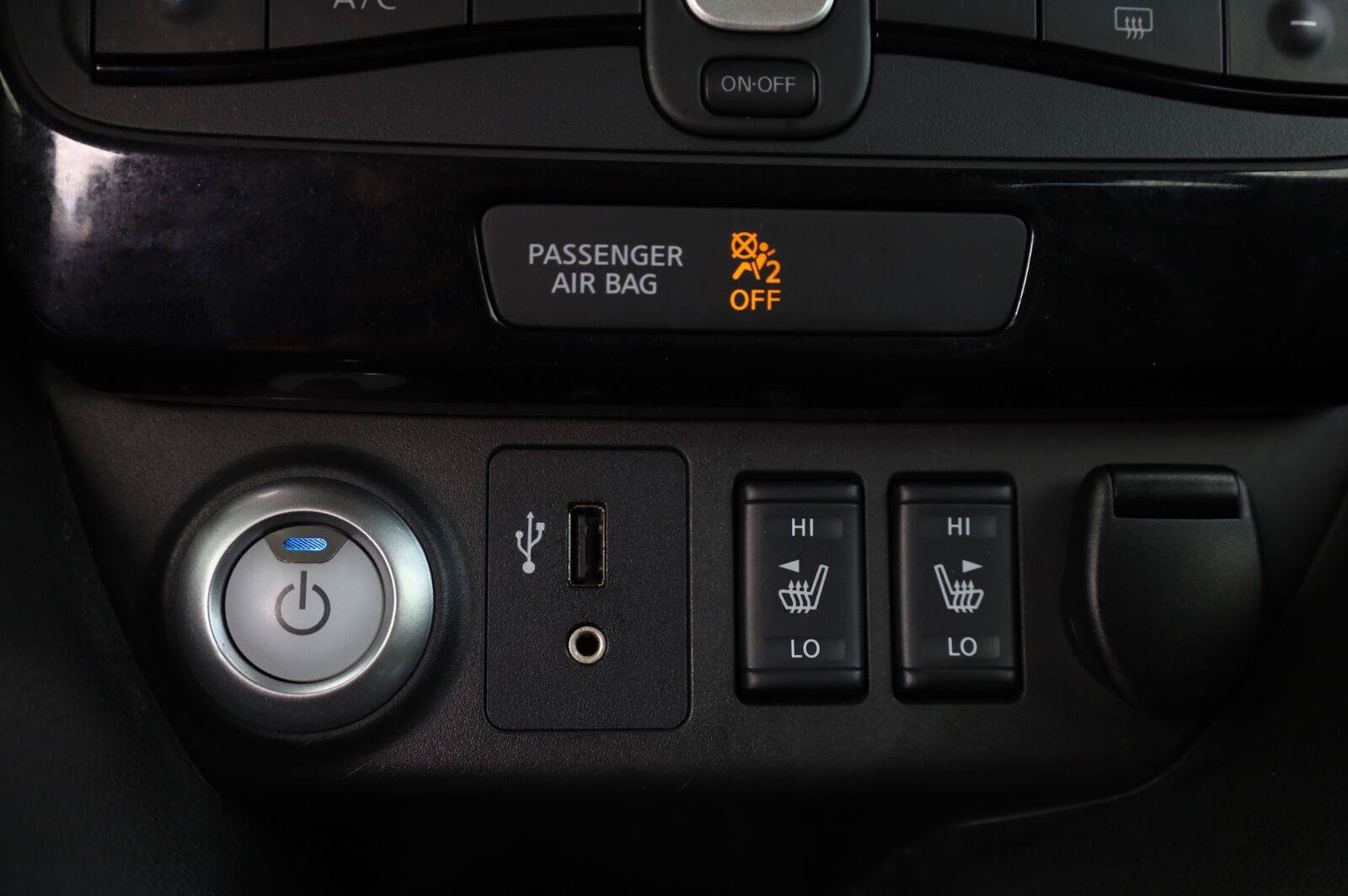 Used 2018 Nissan Leaf SV w/ SV Technology Package FWD image 37