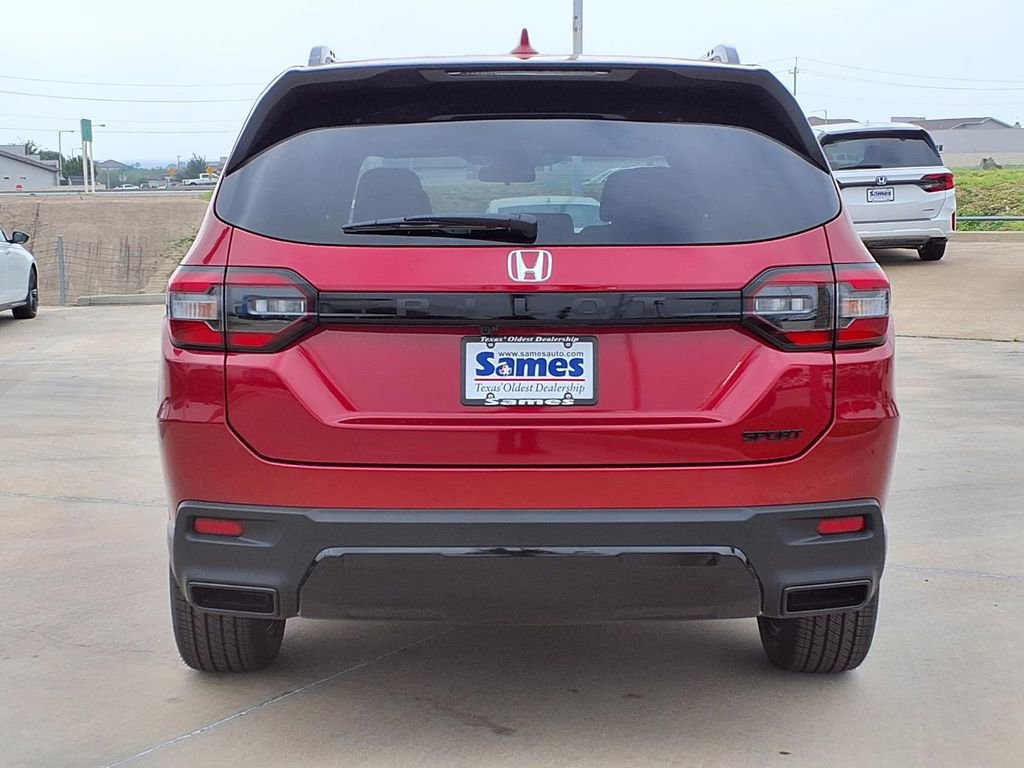 New 2026 Honda Pilot Sport image 6