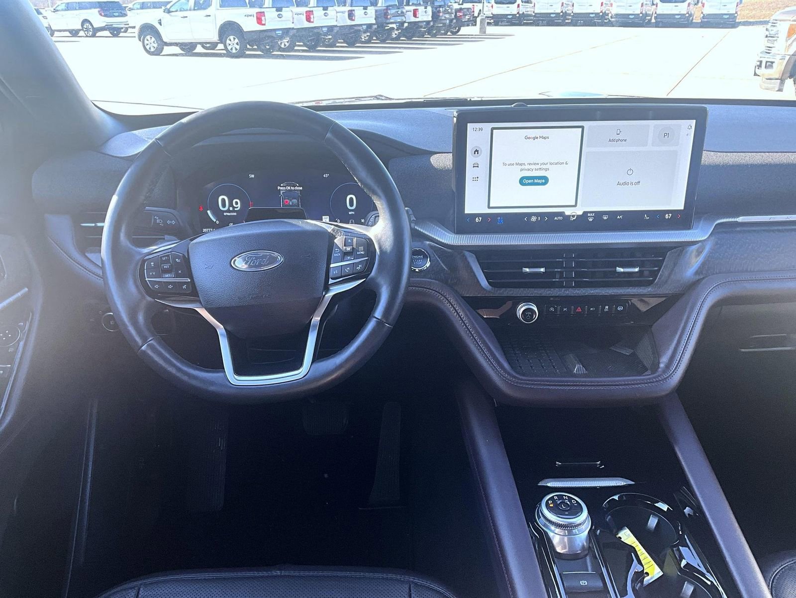 Used 2025 Ford Explorer Platinum w/ LUX Leather Package image 12