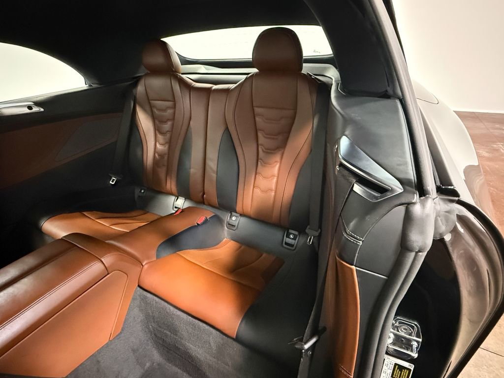 Used 2022 BMW 840i xDrive Convertible w/ Comfort Seating Package image 9