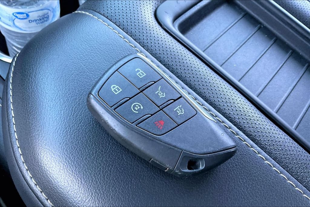 Used 2024 GMC Yukon SLT RWD image 33