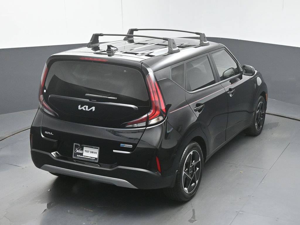 Used 2025 Kia Soul EX FWD image 46