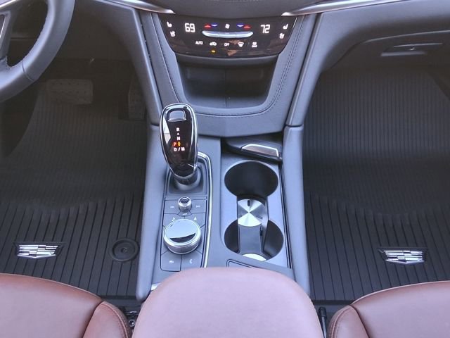 New 2026 Cadillac XT5 Premium Luxury image 15