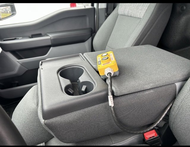 New 2025 Ford F550 4x4 Regular Cab Super Duty image 11