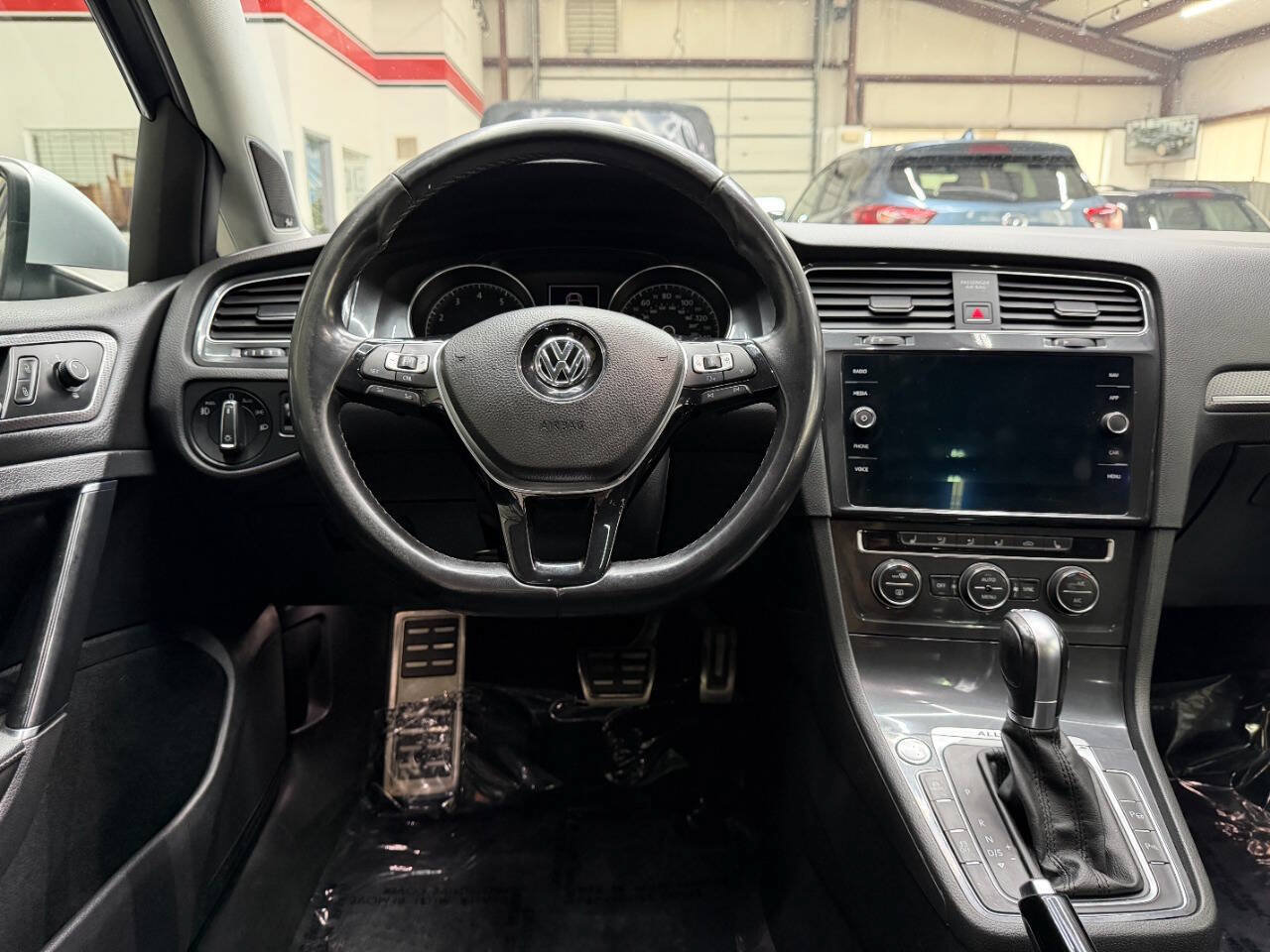 Used 2018 Volkswagen Golf Alltrack AWD/4WD image 21