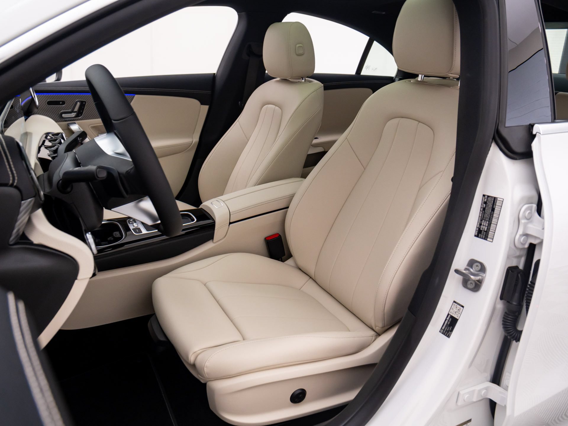 New 2026 Mercedes-Benz CLA 250 4MATIC image 14