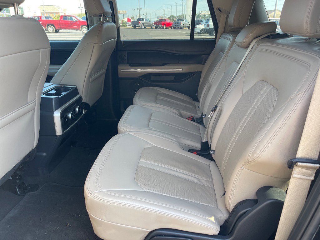 Used 2024 Ford Expedition Max Limited image 12