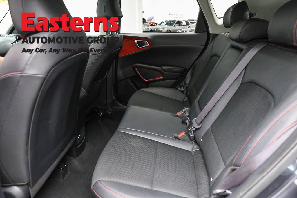Used 2023 Kia Soul GT-Line FWD image 22