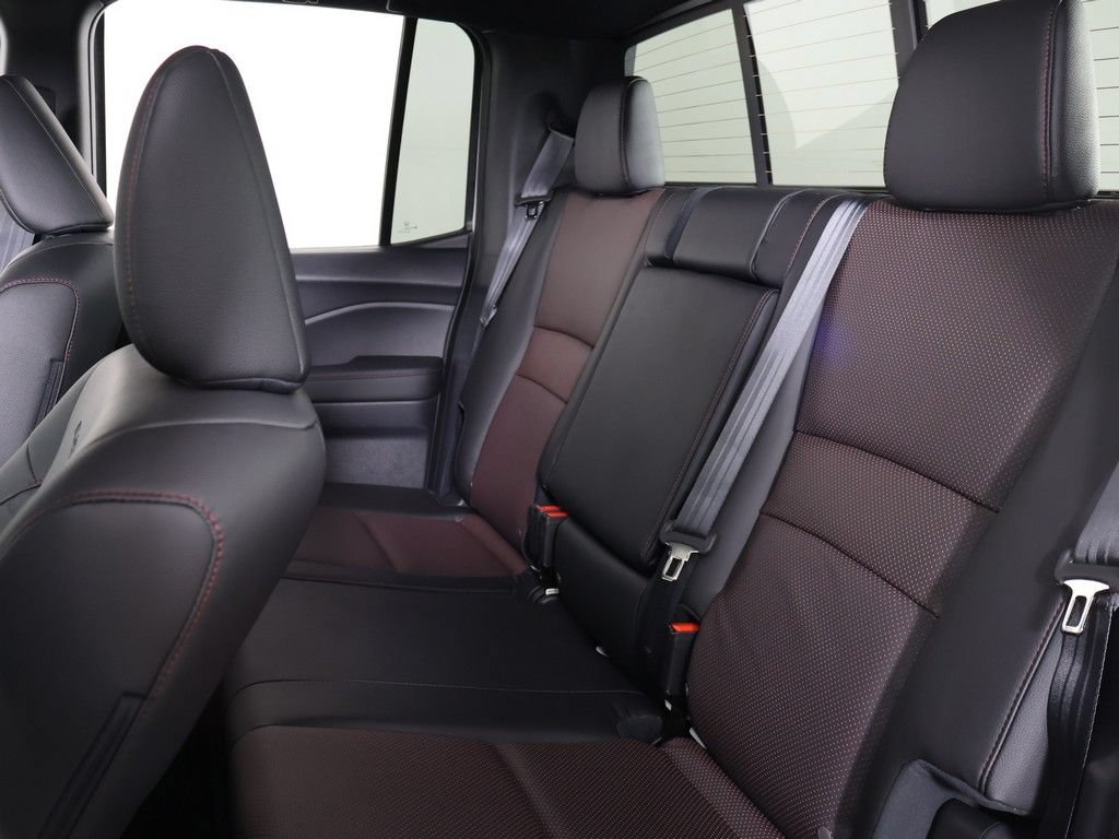 New 2026 Honda Ridgeline Black Edition image 24