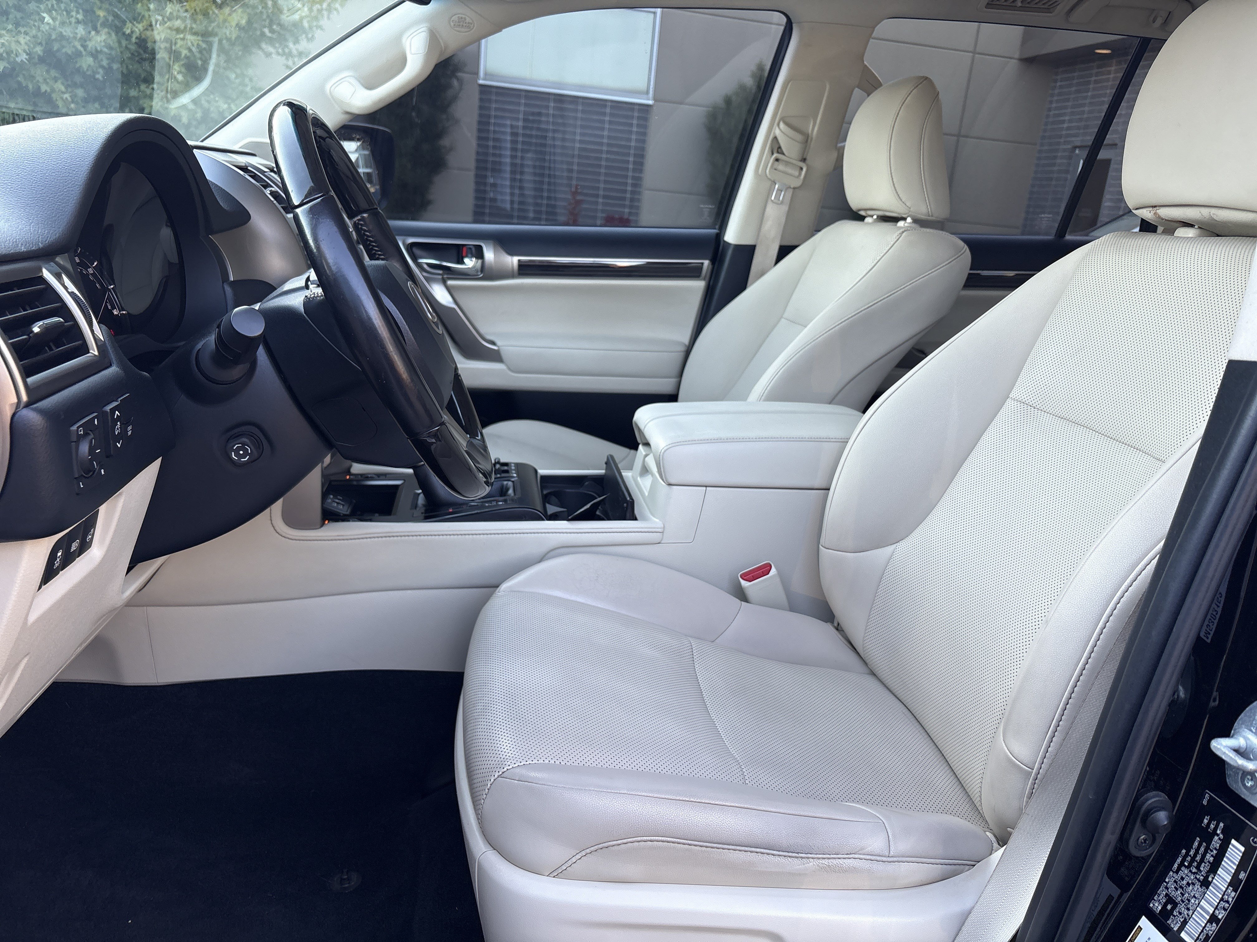 Used 2021 Lexus GX 460 Premium AWD/4WD image 22