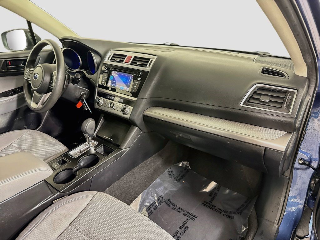 Used 2019 Subaru Outback 2.5i AWD/4WD image 28
