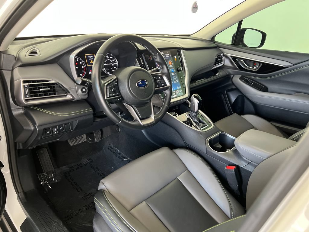 Used 2023 Subaru Outback Onyx Edition XT AWD/4WD image 19