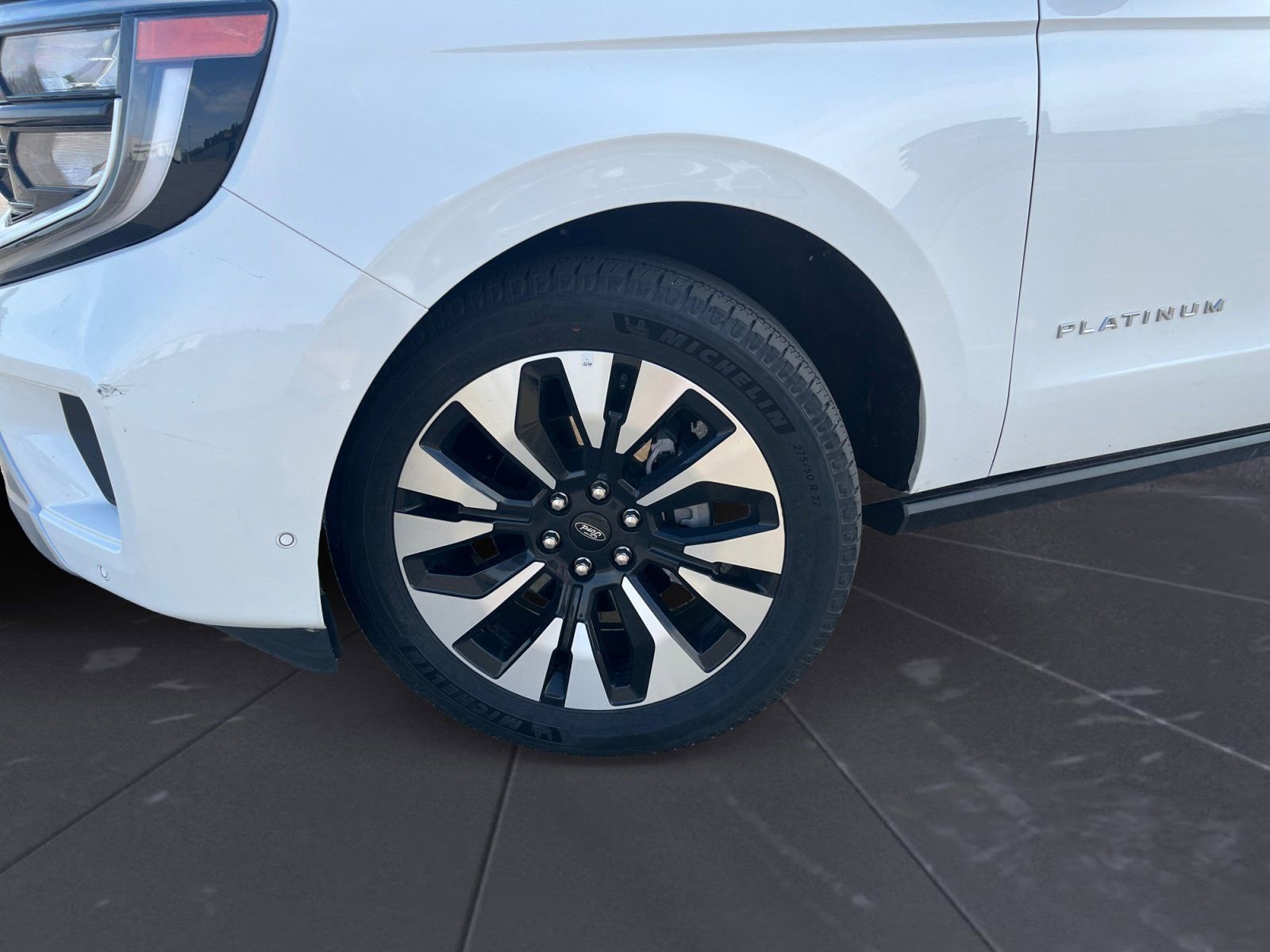 Used 2025 Ford Expedition Platinum w/ Driver's Package image 12