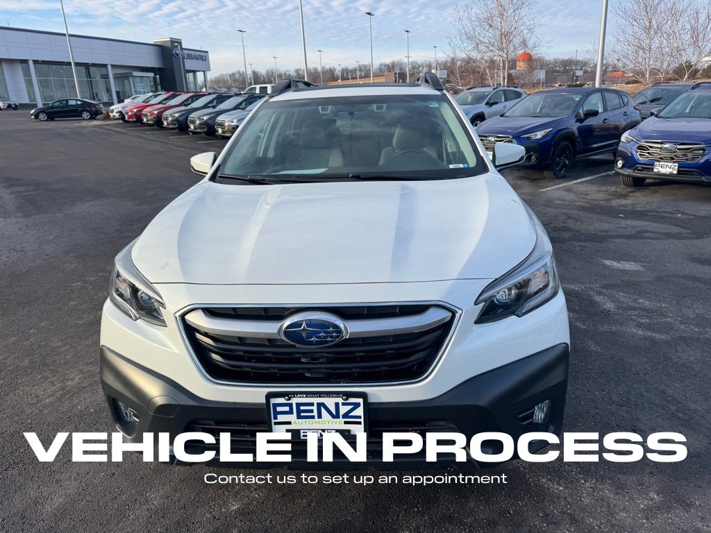 Used 2022 Subaru Outback Premium image 8