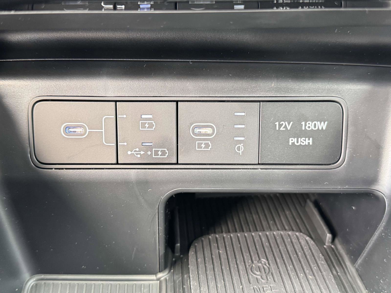 New 2025 Hyundai Santa Cruz Limited image 6