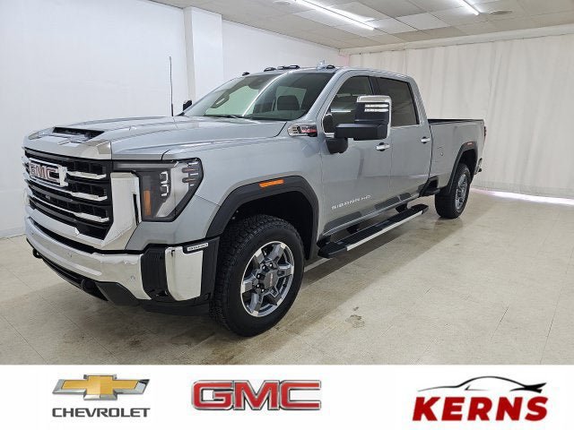 New 2026 GMC Sierra 3500 SLT w/ SLT Premium Package AWD/4WD image 1