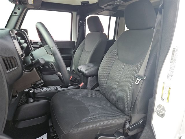 Used 2016 Jeep Wrangler Unlimited Sport image 36