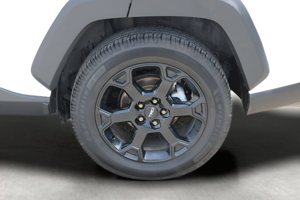 Used 2020 Toyota RAV4 TRD Off-Road w/ TRD Off-Road Weather Package AWD/4WD image 9