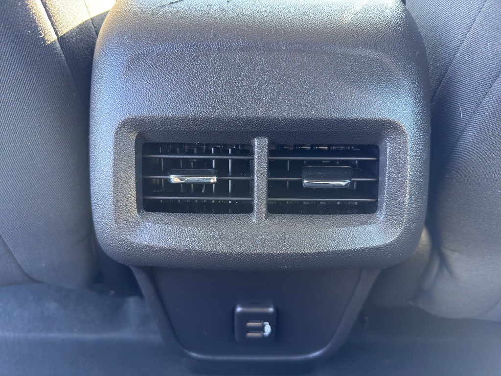 Used 2023 Chevrolet Equinox LS w/ Driver Confidence II Package image 31