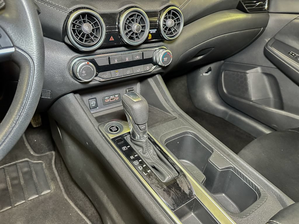 Used 2024 Nissan Sentra SV FWD image 37