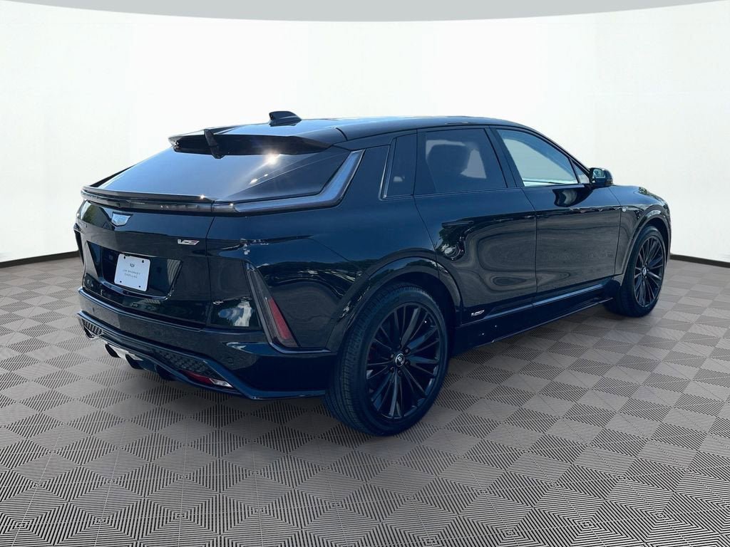 New 2026 Cadillac Lyriq V image 5