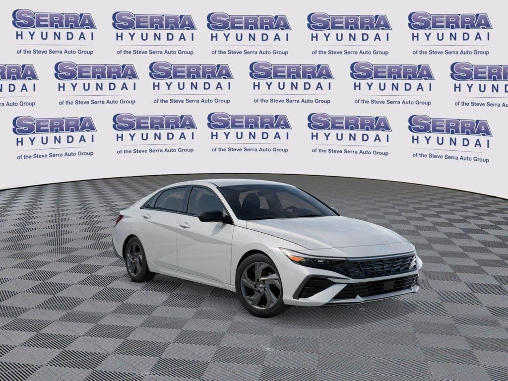 New 2026 Hyundai Elantra SEL Sport FWD image 2