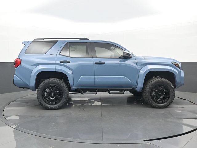 New 2026 Toyota 4Runner SR5 AWD/4WD image 2