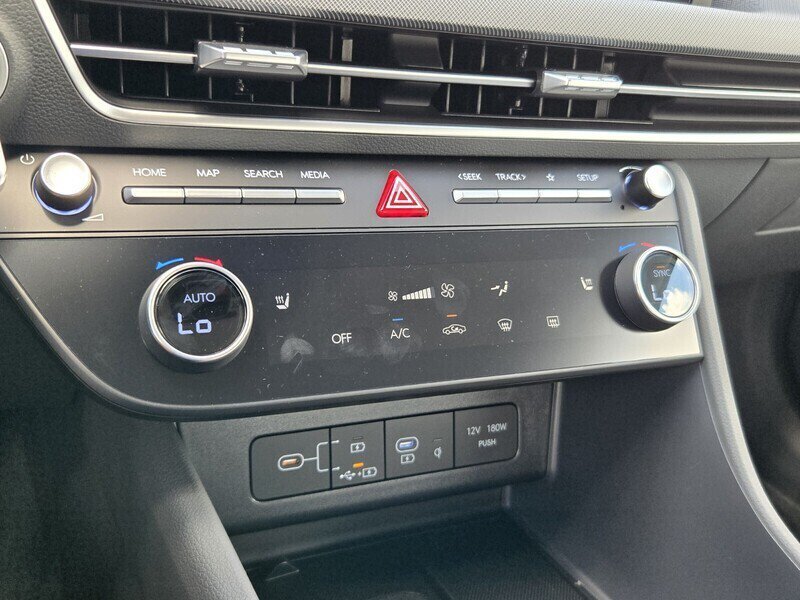 New 2026 Hyundai Sonata SEL FWD image 8