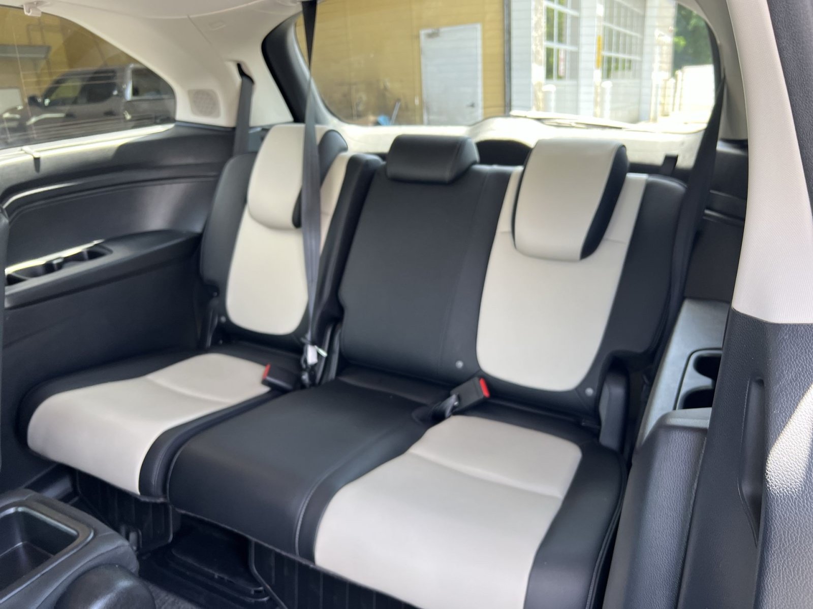 Used 2025 Honda Odyssey Elite image 26